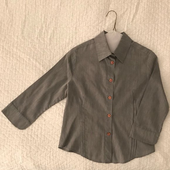 Grey button-down shirt - Picture 3 of 8